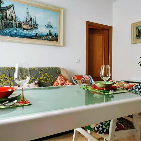 La Flor De Mayo Apartment *
